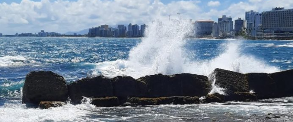 image of el escambron beach
